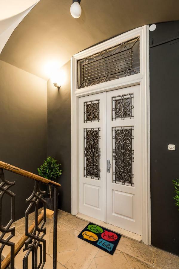 Apartments Carpathia ริเยกา ภายนอก รูปภาพ