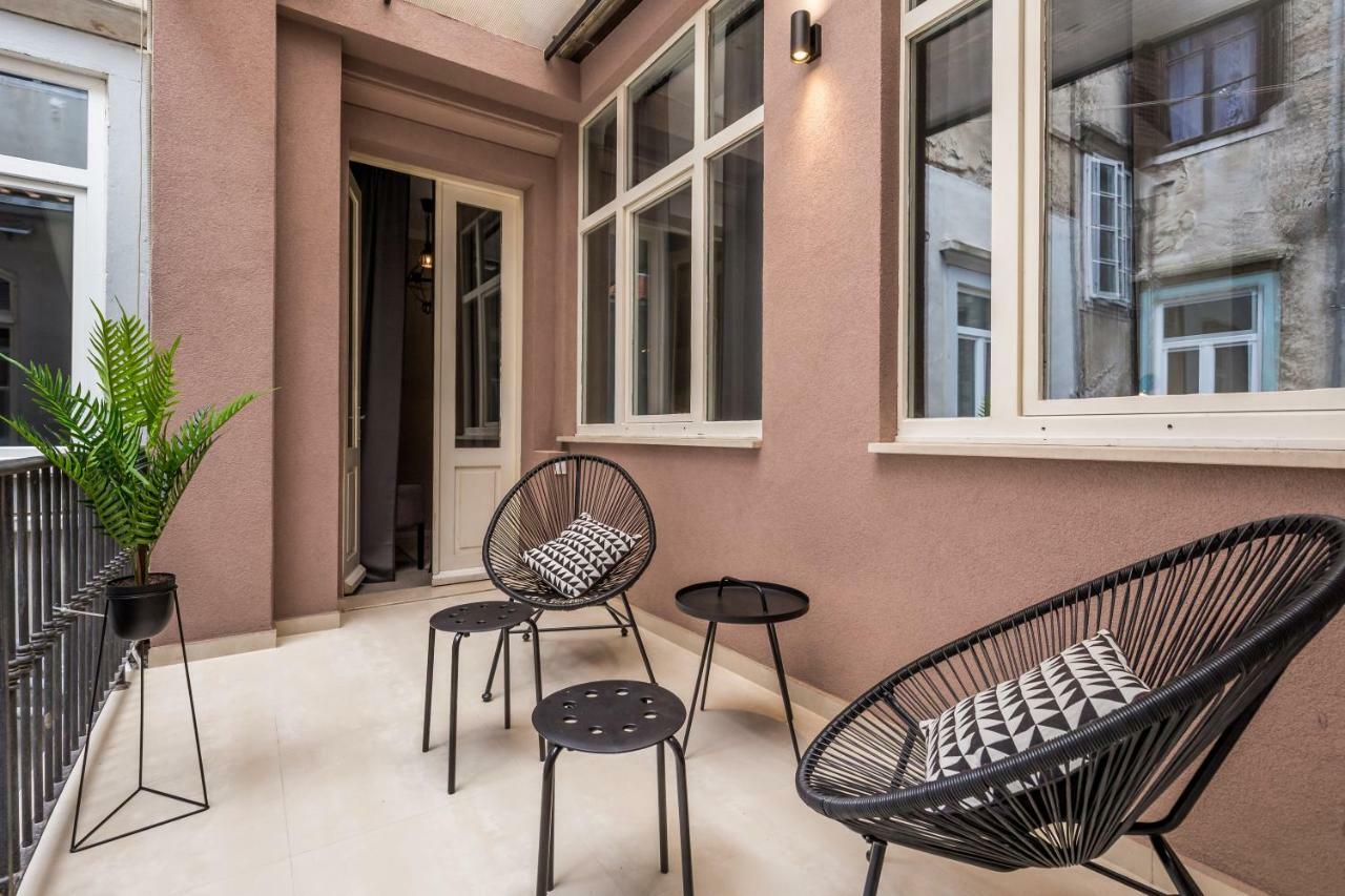 Apartments Carpathia ริเยกา ภายนอก รูปภาพ